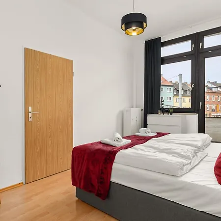 Zentrales – 2 Boxspringbetten – Netflix Appartement