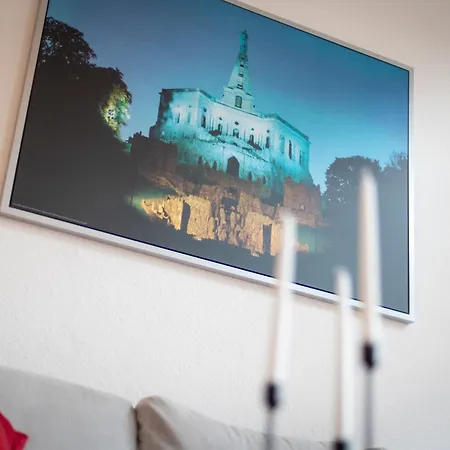 Zentrales – 2 Boxspringbetten – Netflix